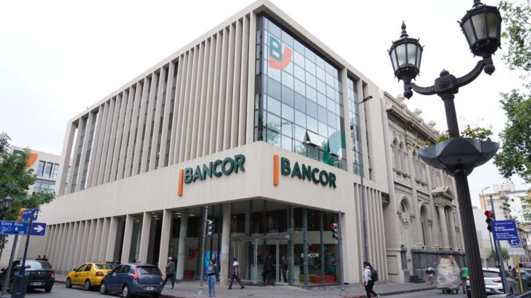 banco-de-cordoba-background